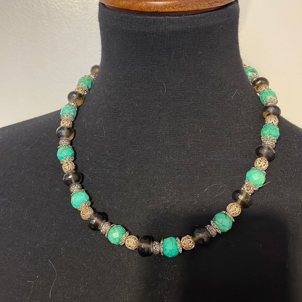 Brown and turquoise beaded necklace and earrings